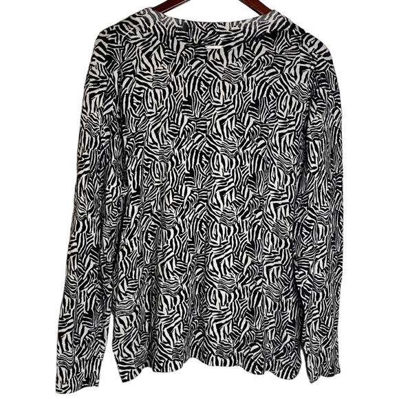 Michael Michael Kors Long Sleeve Black White Zebra Print V-Neck Sweater Large - Picture 4 of 15